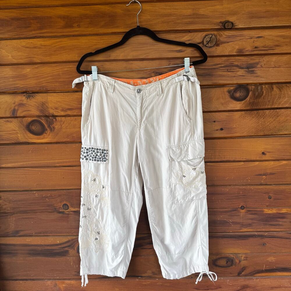 VINTAGE | DANANG Masti Silk Medium Rise Embroidered Cargo Capri Pants Size M